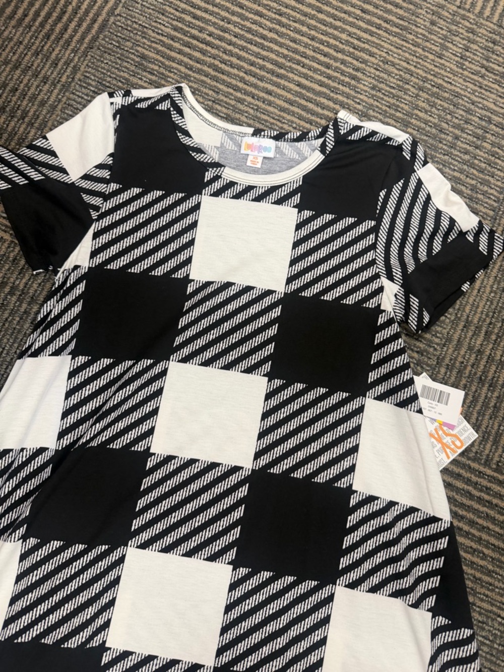 NWT LuLaRoe Carly Black White Plaid Dress Sz XS
